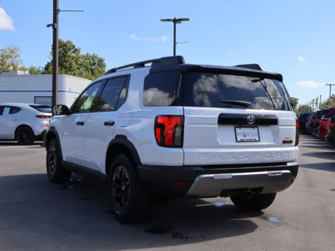 More photos of 2026 Honda Passport TrailSport Elite at Jay Wolfe Honda, MO