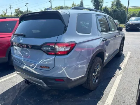 More photos of 2026 Honda Pilot TrailSport at Jay Wolfe Honda, MO