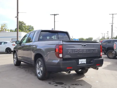 More photos of 2026 Honda Ridgeline RTL at Jay Wolfe Honda, MO