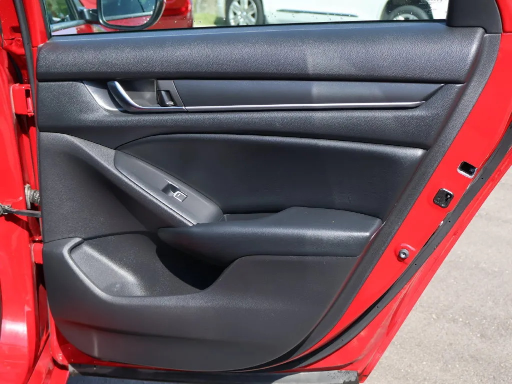 2018 Honda Accord Sport - Photo 14