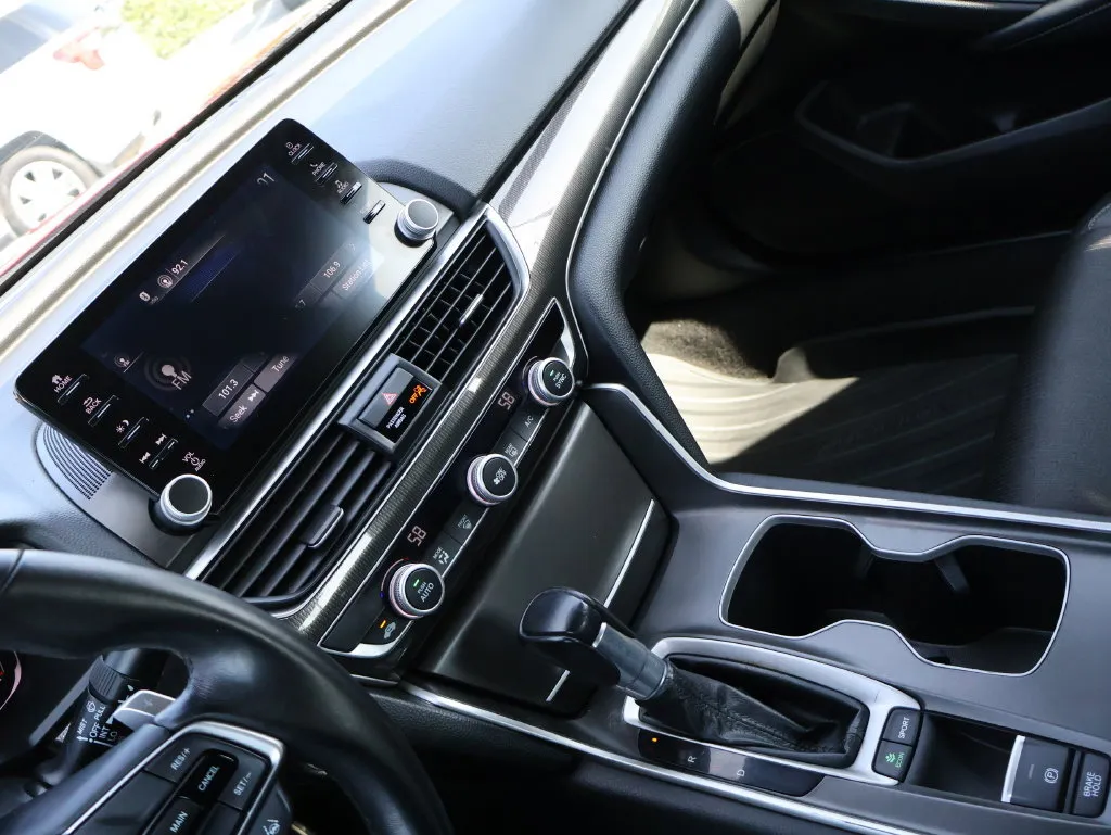 2018 Honda Accord Sport - Photo 18