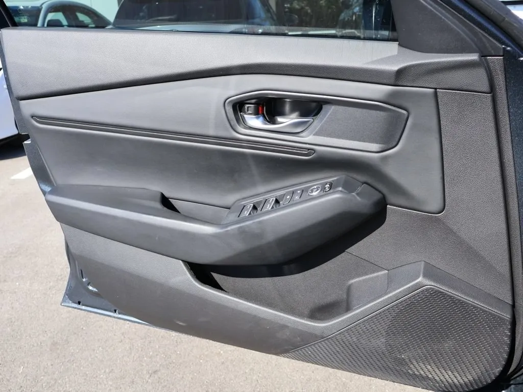 2023 Honda Accord EX - Photo 28