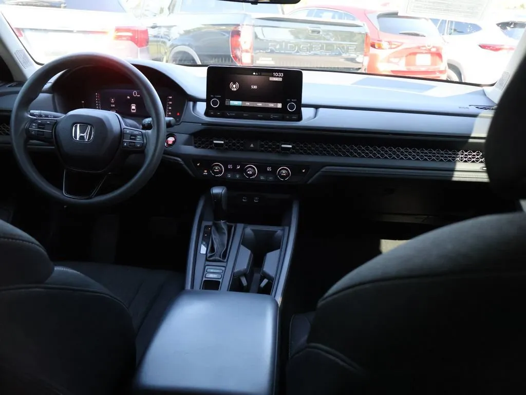 2023 Honda Accord EX - Photo 13