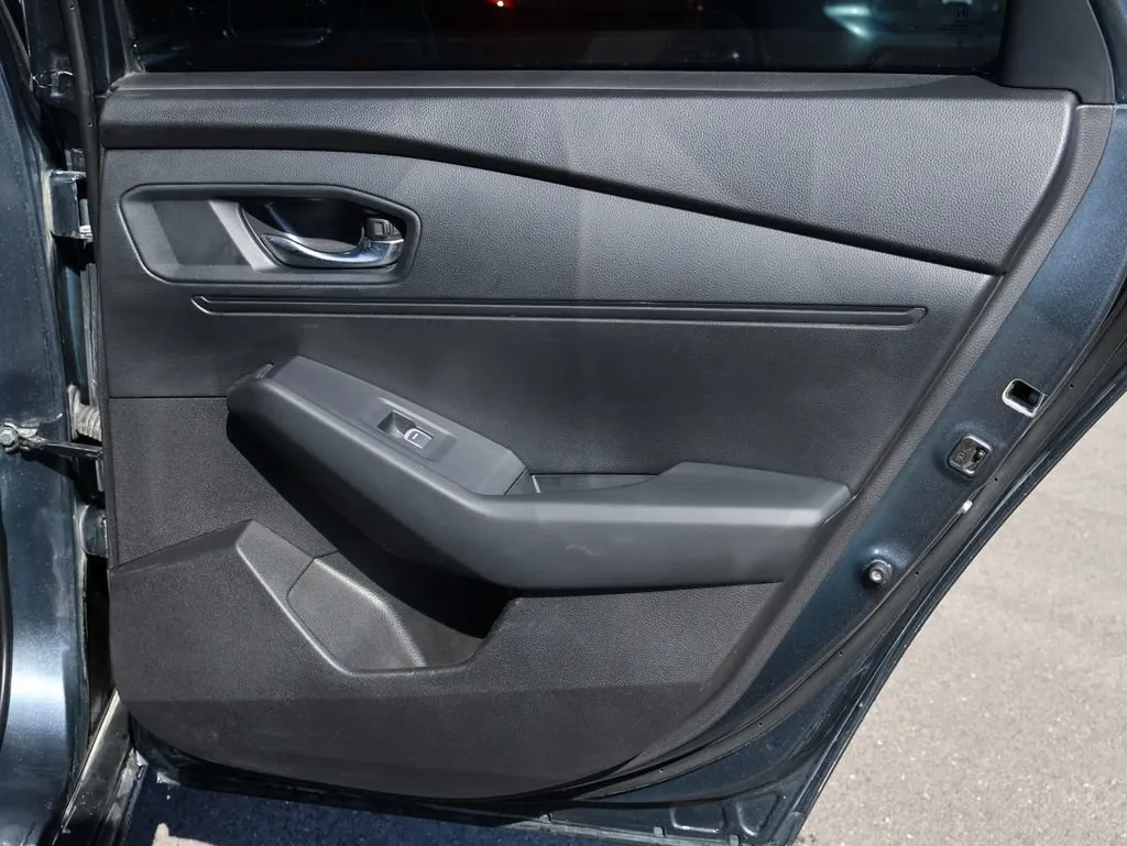 2023 Honda Accord EX - Photo 14