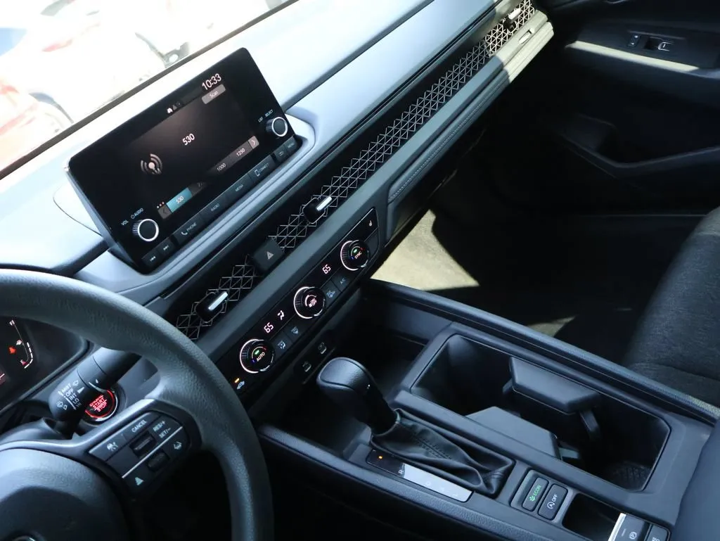 2023 Honda Accord EX - Photo 18
