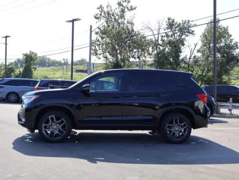 More photos of 2022 Honda Passport EX-L at Jay Wolfe Honda, MO