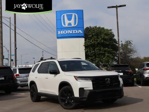 White 2026 Honda Pilot Black Edition for sale in Kansas City, MO