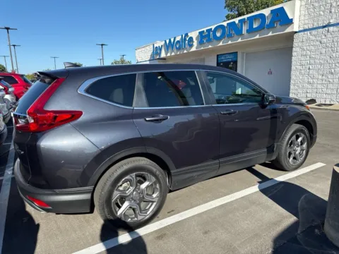 More photos of 2019 Honda CR-V EX-L at Jay Wolfe Honda, MO
