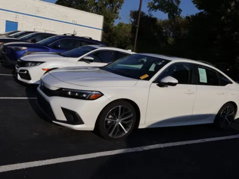 More photos of 2024 Honda Civic Sedan Touring at Jay Wolfe Honda, MO