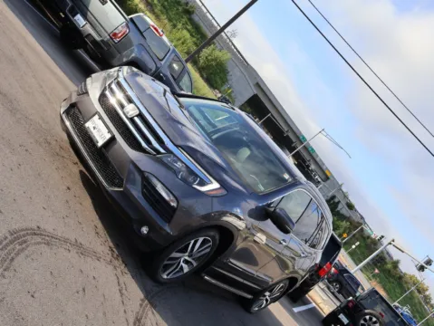 Another view of 2018 Honda Pilot Elite for sale in Kansas City, MO at Jay Wolfe Honda