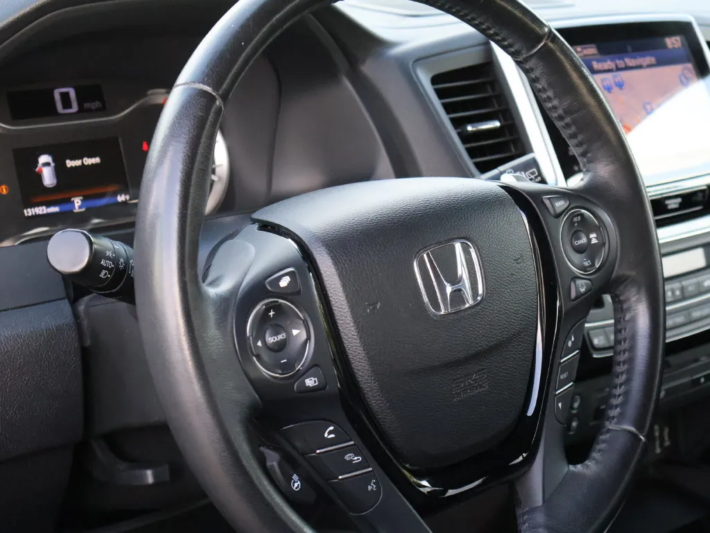 2018 Honda Pilot Elite - Photo 19