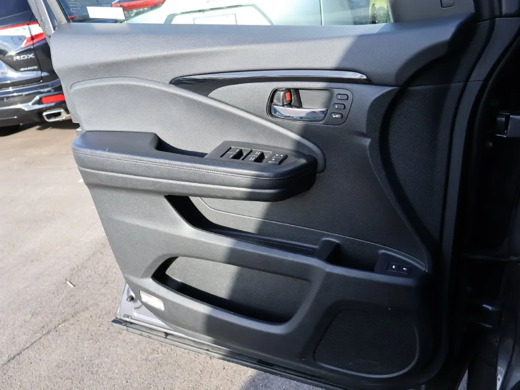 2018 Honda Pilot Elite - Photo 32