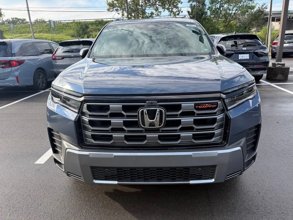 Used 2026 Honda Pilot TrailSport with VIN 5FNYG1H65TB019064 for sale in Kansas City