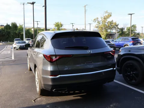 More photos of 2023 Acura MDX w/Advance Package at Jay Wolfe Honda, MO