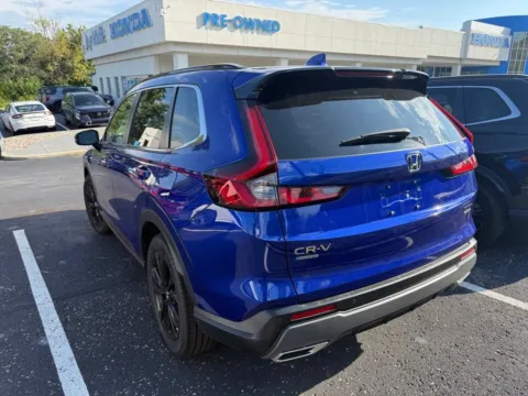 More photos of 2025 Honda CR-V Hybrid Sport Touring at Jay Wolfe Honda, MO