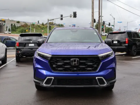 Photos of 2025 Honda CR-V Hybrid Sport Touring for sale in Kansas City, MO at Jay Wolfe Honda