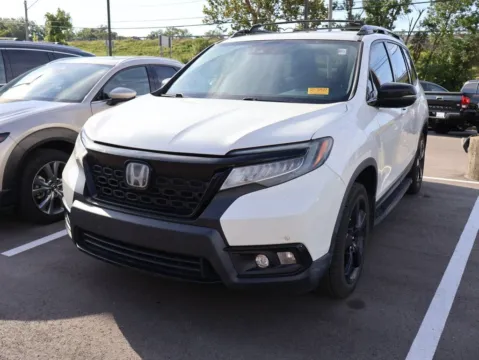 Another view of 2019 Honda Passport Elite for sale in Kansas City, MO at Jay Wolfe Honda