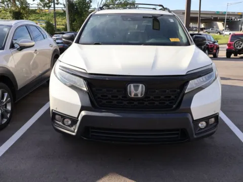Photos of 2019 Honda Passport Elite for sale in Kansas City, MO at Jay Wolfe Honda