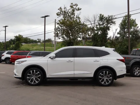 More photos of 2024 Acura MDX w/Technology Package at Jay Wolfe Honda, MO
