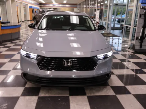 Photos of 2026 Honda Accord Sedan SE for sale in Kansas City, MO at Jay Wolfe Honda