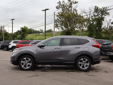 More photos of 2018 Honda CR-V EX at Jay Wolfe Honda, MO