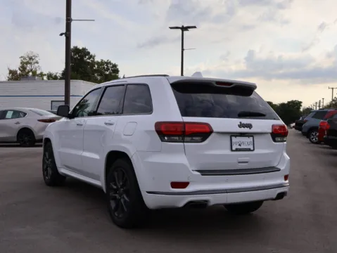 More photos of 2018 Jeep Grand Cherokee High Altitude at Jay Wolfe Honda, MO