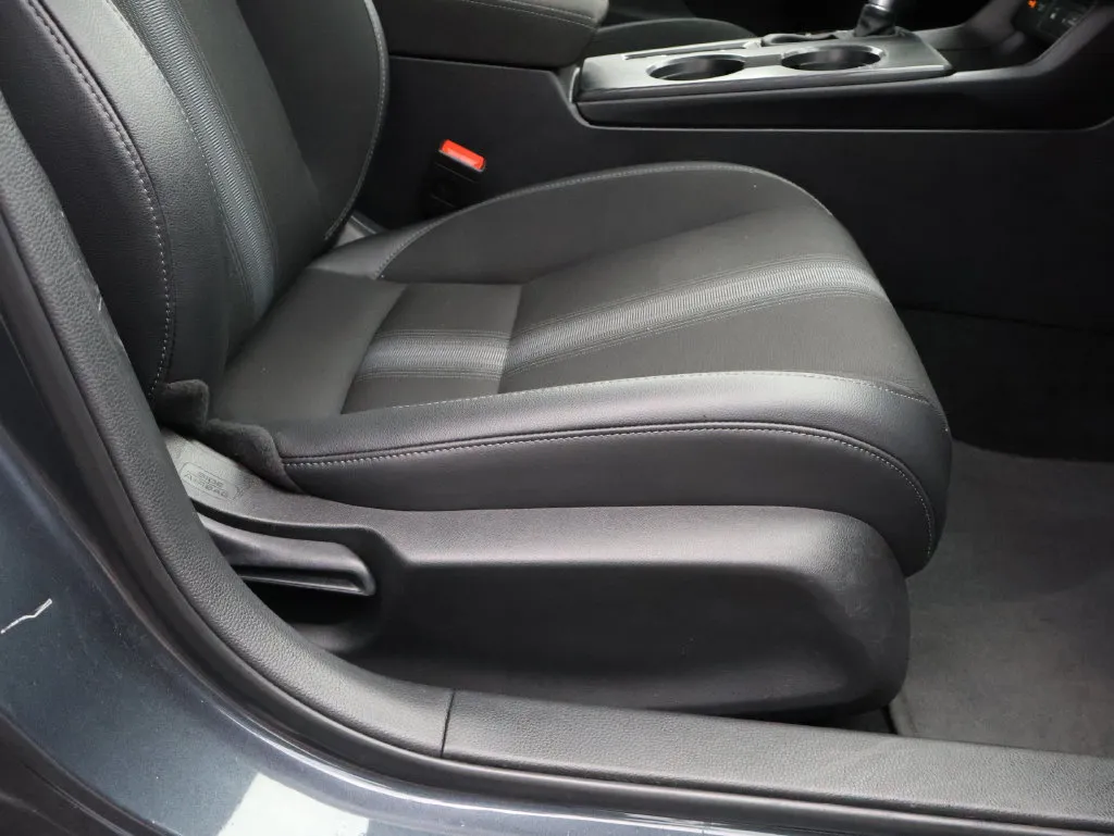 2025 Honda Civic Sport - Photo 10