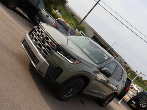 Another view of 2026 Honda Pilot TrailSport for sale in Kansas City, MO at Jay Wolfe Honda