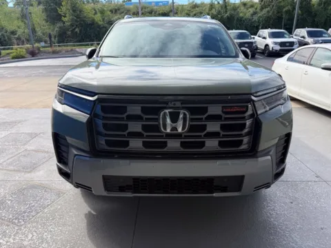 Photos of 2026 Honda Pilot TrailSport for sale in Kansas City, MO at Jay Wolfe Honda