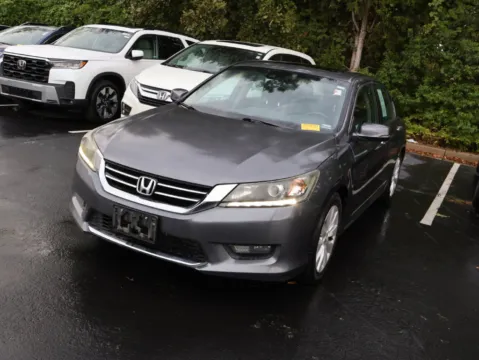 Another view of 2014 Honda Accord Sedan EX-L for sale in Kansas City, MO at Jay Wolfe Honda