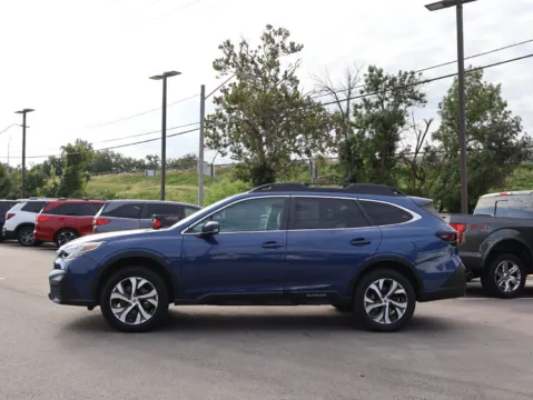 More photos of 2022 Subaru Outback Limited at Jay Wolfe Honda, MO
