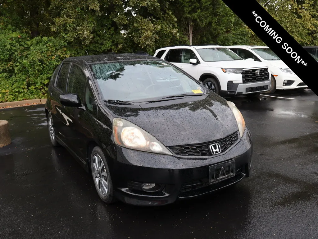Black 2013 Honda Fit Sport for sale in Kansas City, MO