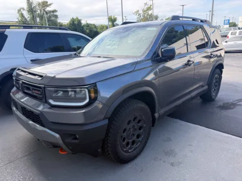 Photos of 2026 Honda Passport for sale in Kansas City, MO at Jay Wolfe Honda