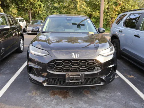 Photos of 2024 Honda HR-V EX-L for sale in Kansas City, MO at Jay Wolfe Honda