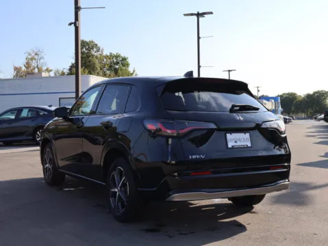 More photos of 2024 Honda HR-V EX-L at Jay Wolfe Honda, MO
