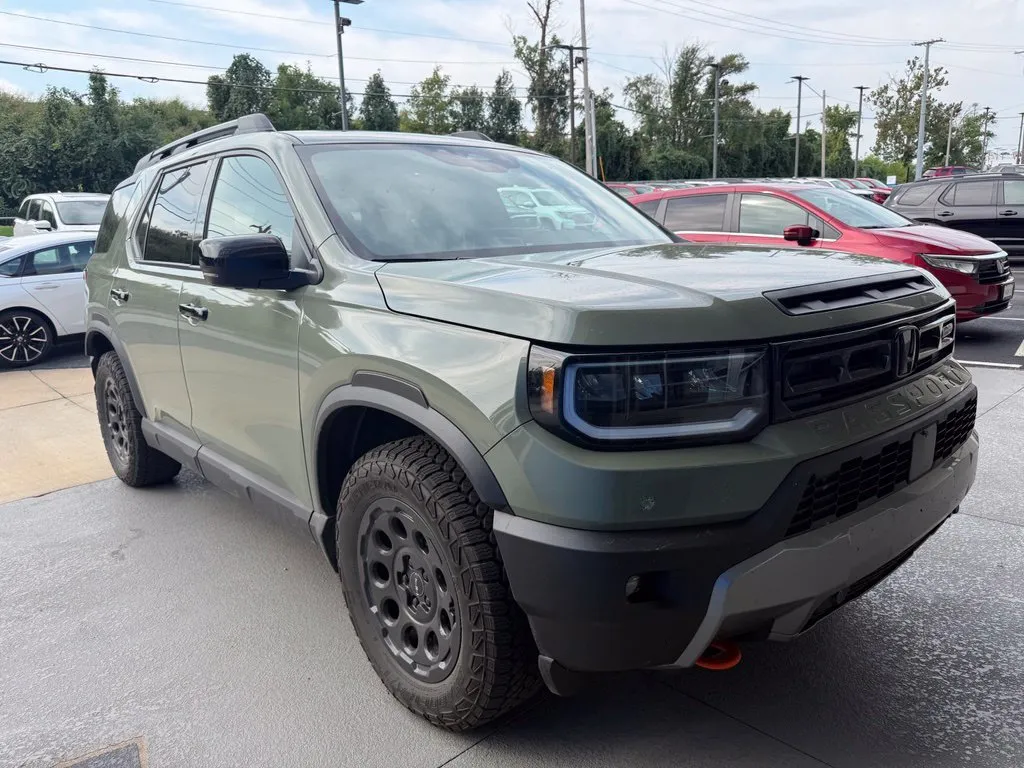 Green 2026 Honda Passport TrailSport Elite Blackout for sale in Kansas City, MO