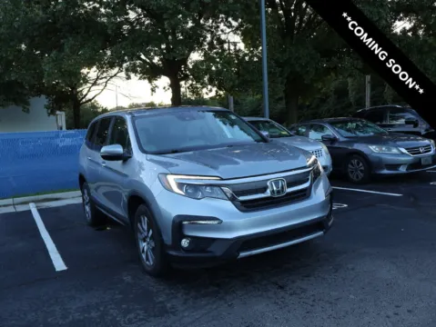 Silver 2019 Honda Pilot EX-L for sale in Kansas City, MO