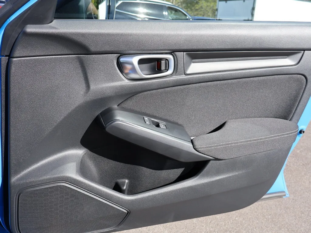 2024 Honda Civic Hatchback Sport - Photo 11