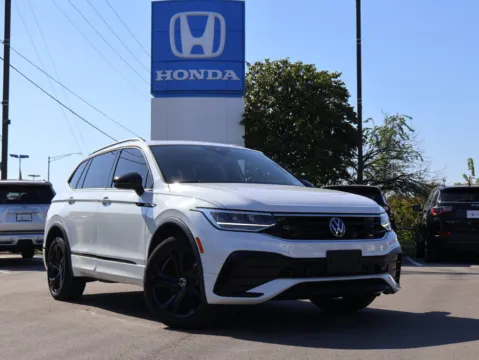 White 2024 Volkswagen Tiguan SE R-Line Black for sale in Kansas City, MO