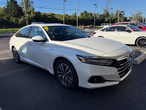 White 2021 Honda Accord Hybrid EX-L for sale in Kansas City, MO