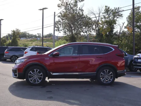 More photos of 2022 Honda CR-V Hybrid Touring at Jay Wolfe Honda, MO