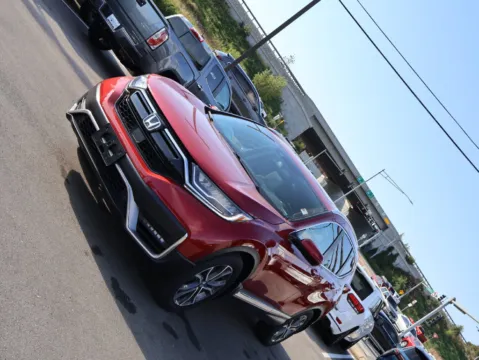Another view of 2022 Honda CR-V Hybrid Touring for sale in Kansas City, MO at Jay Wolfe Honda