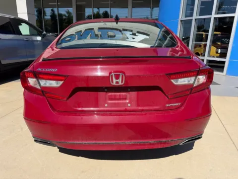 More photos of 2022 Honda Accord Sedan Sport at Jay Wolfe Honda, MO