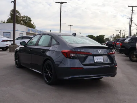 More photos of 2025 Honda Civic Sedan Sport at Jay Wolfe Honda, MO