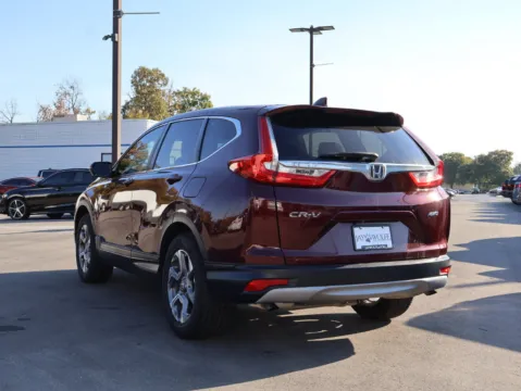 More photos of 2019 Honda CR-V EX at Jay Wolfe Honda, MO