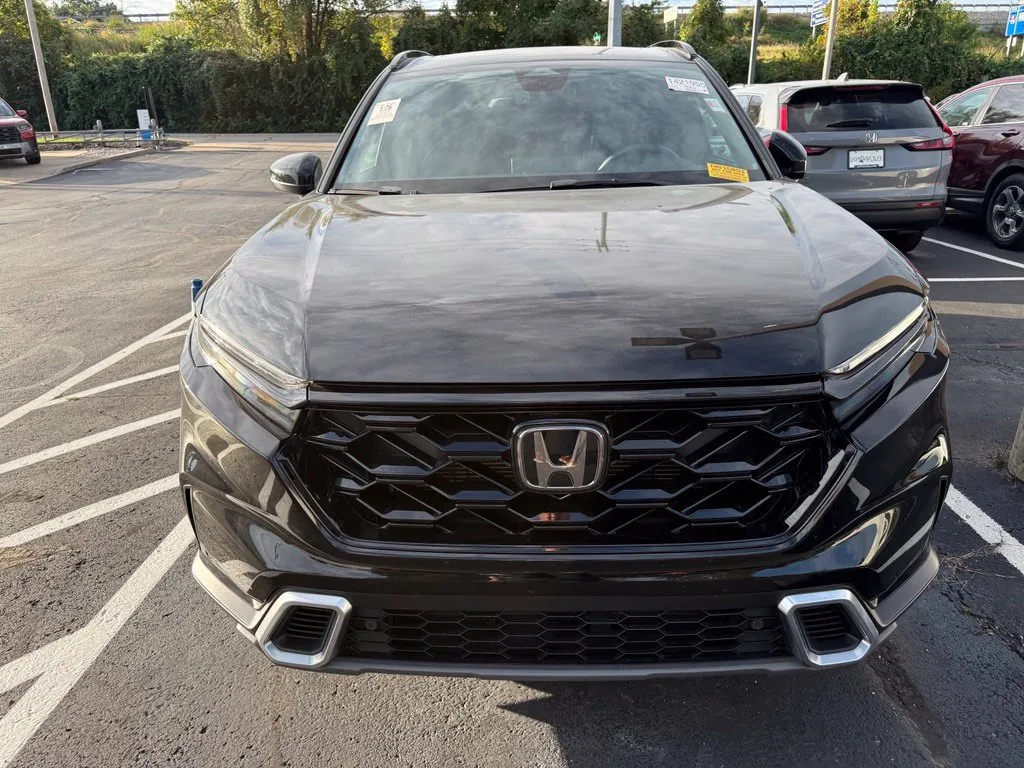 Used 2024 Honda CR-V Sport Touring with VIN 7FARS6H94RE057389 for sale in Kansas City