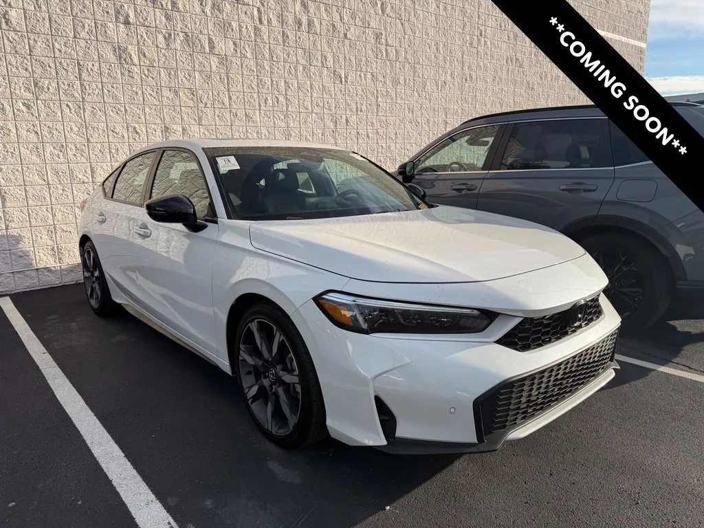 White 2025 Honda Civic Hatchback Hybrid Sport Touring for sale in Kansas City, MO