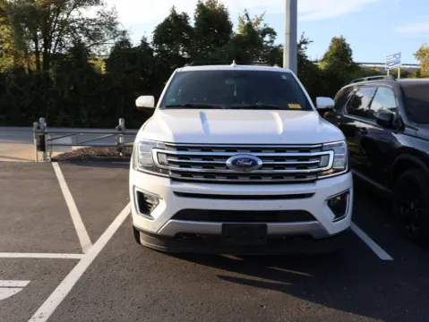 Photos of 2019 Ford Expedition Limited for sale in Kansas City, MO at Jay Wolfe Honda