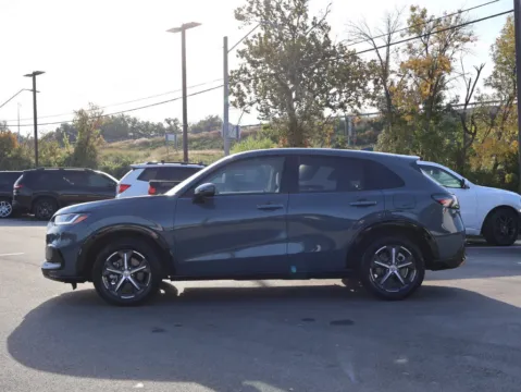 More photos of 2025 Honda HR-V EX-L at Jay Wolfe Honda, MO