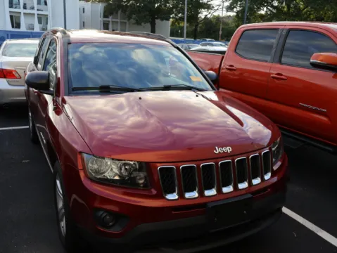 Photos of 2017 Jeep Compass Sport for sale in Kansas City, MO at Jay Wolfe Honda